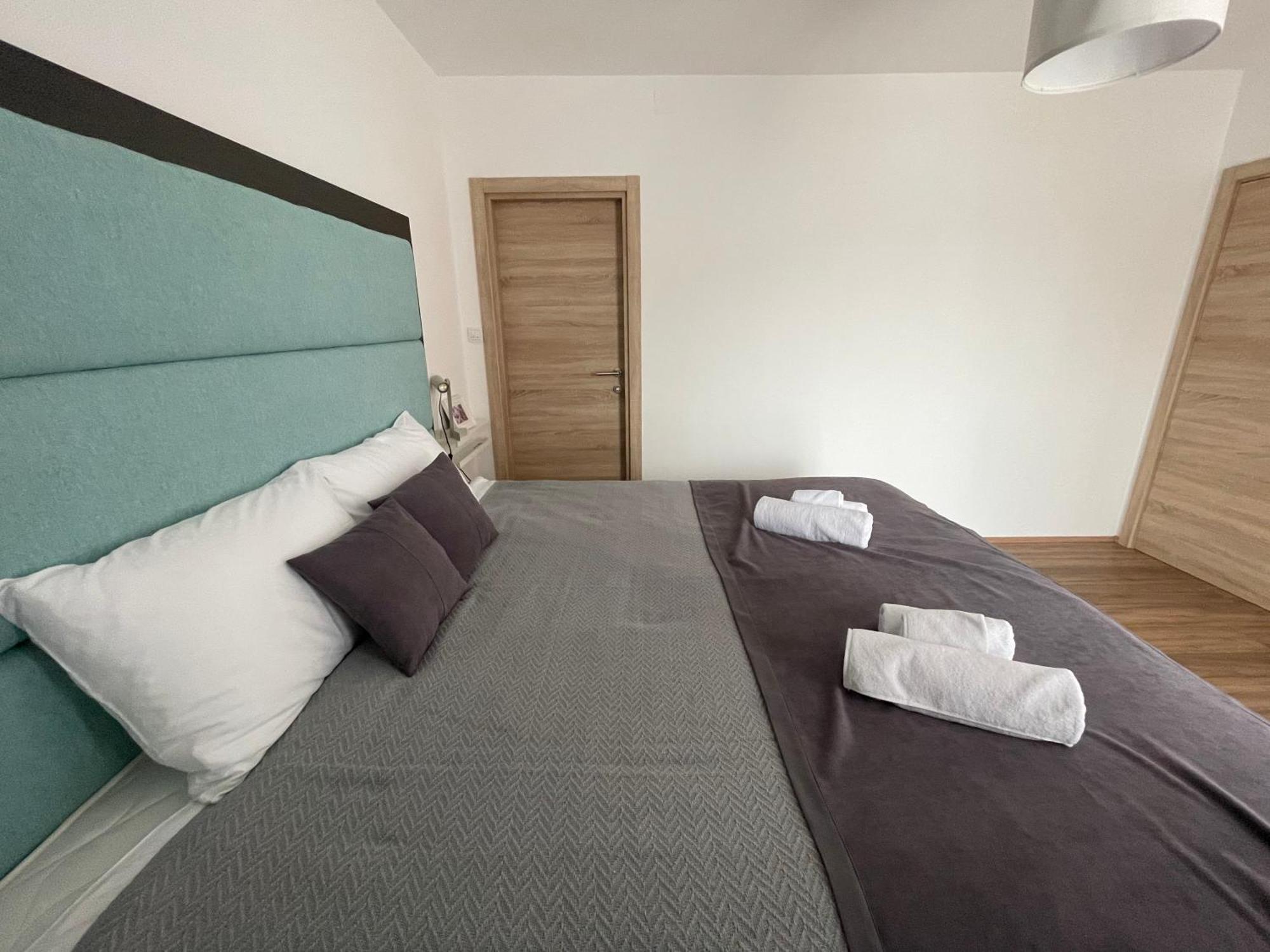 Deluxe Apartment Magnolia 2 Belgrad Exteriör bild